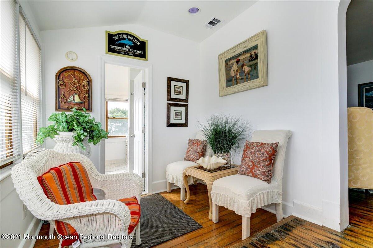 15 Riverview Road Monmouth Beach NJ 07750