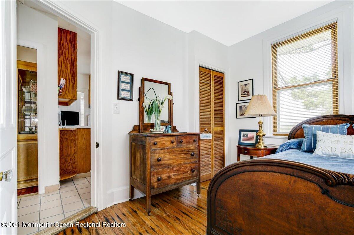 15 Riverview Road Monmouth Beach NJ 07750