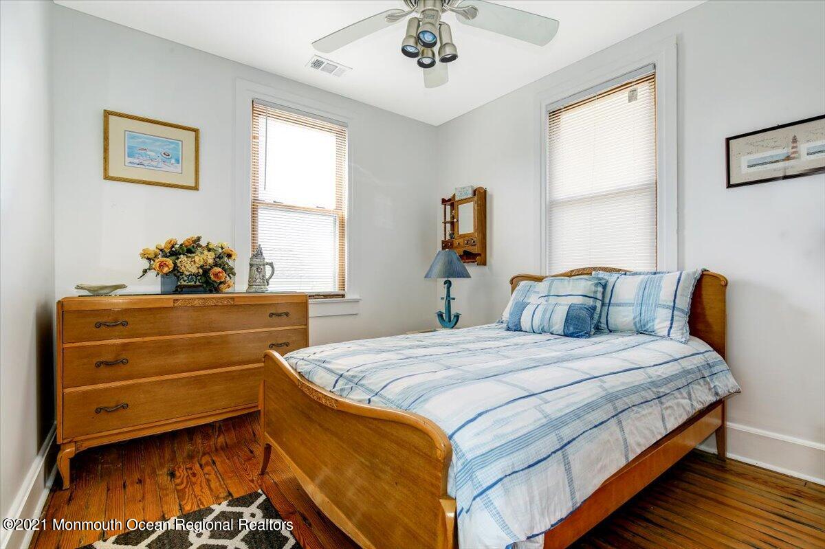 15 Riverview Road Monmouth Beach NJ 07750
