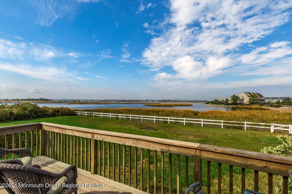 15 Riverview Road Monmouth Beach NJ 07750