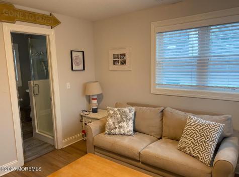 17 Via Ripa Way Sea Bright NJ 07760