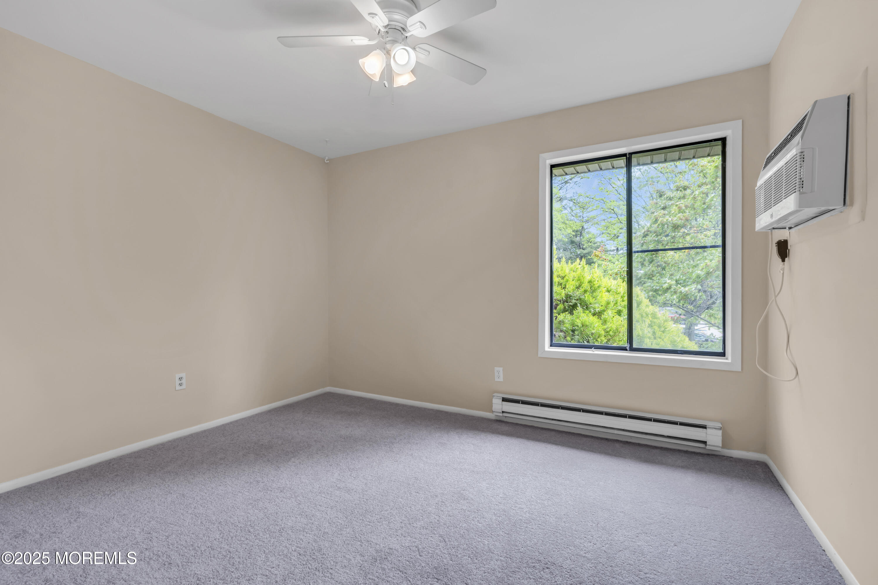 30 Meadow Green Circle Manalapan NJ 07726