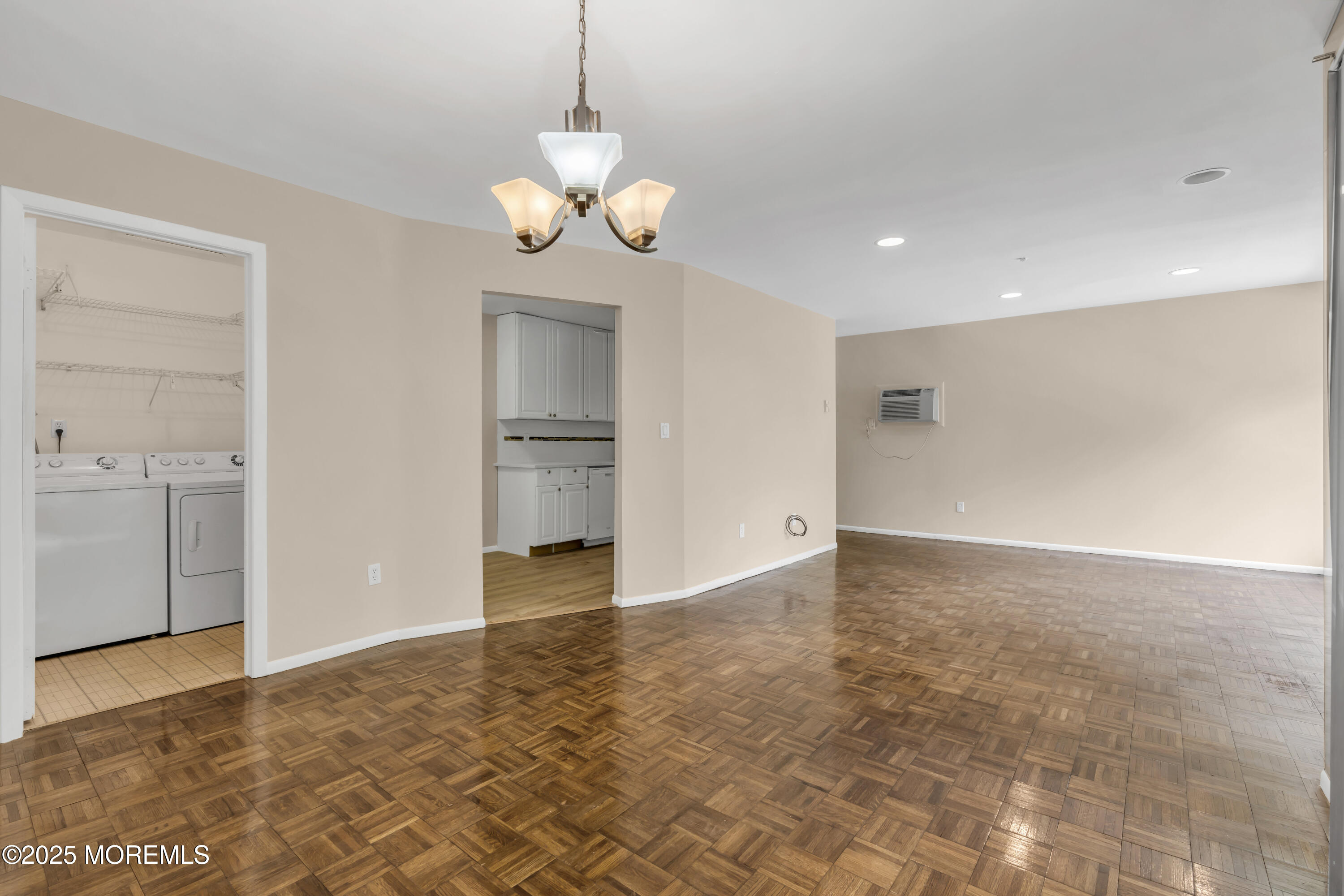 30 Meadow Green Circle Manalapan NJ 07726
