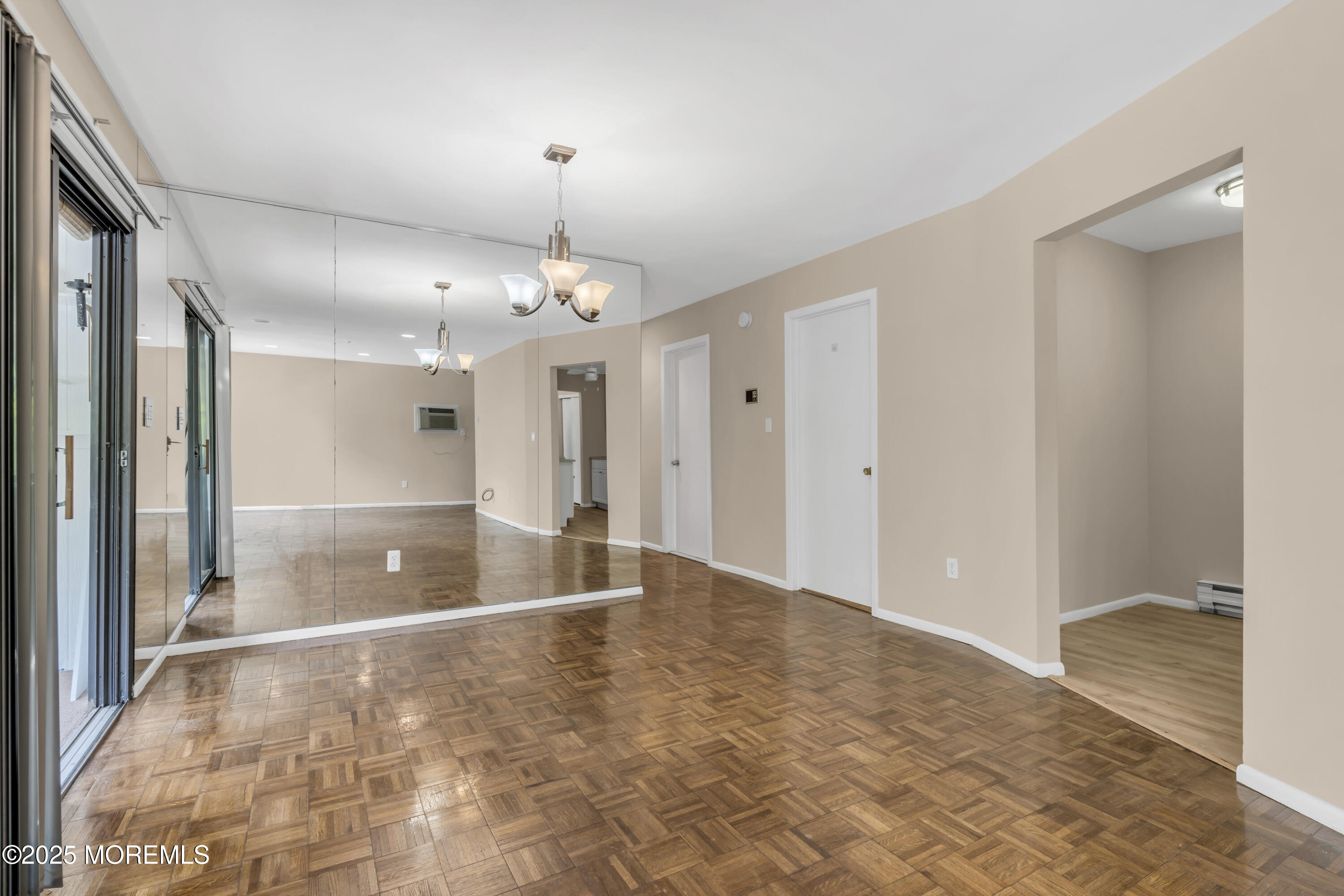 30 Meadow Green Circle Manalapan NJ 07726