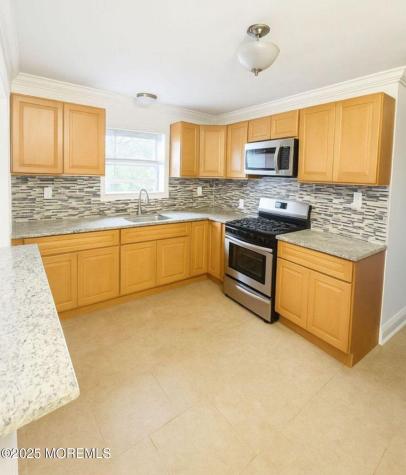 54 Ellington Street East Orange NJ 07017