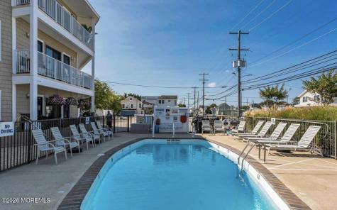 1810 Central Avenue Ship Bottom NJ 08008