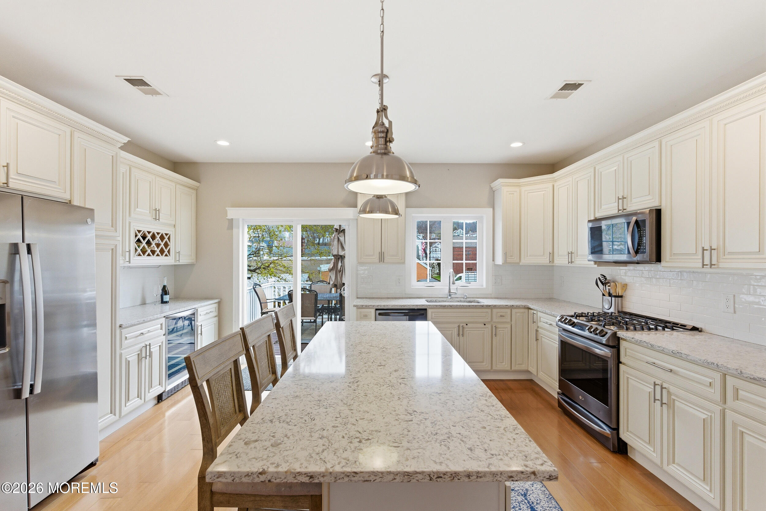 15 4th Street Highlands NJ 07732