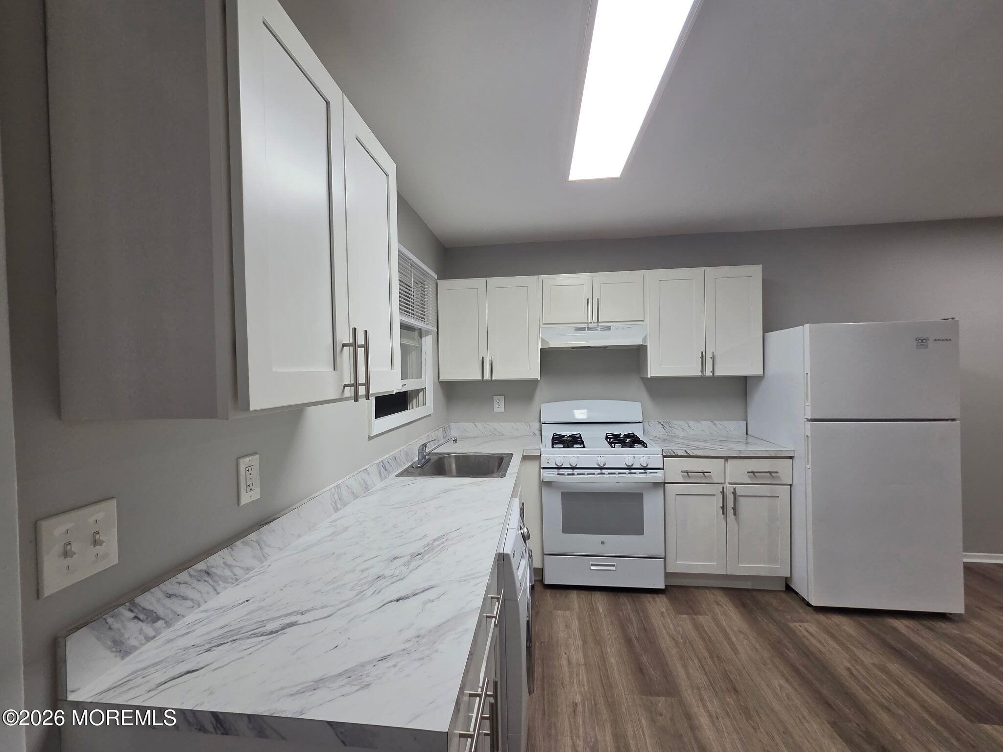 1700 Nj 37 W Toms River NJ 08757