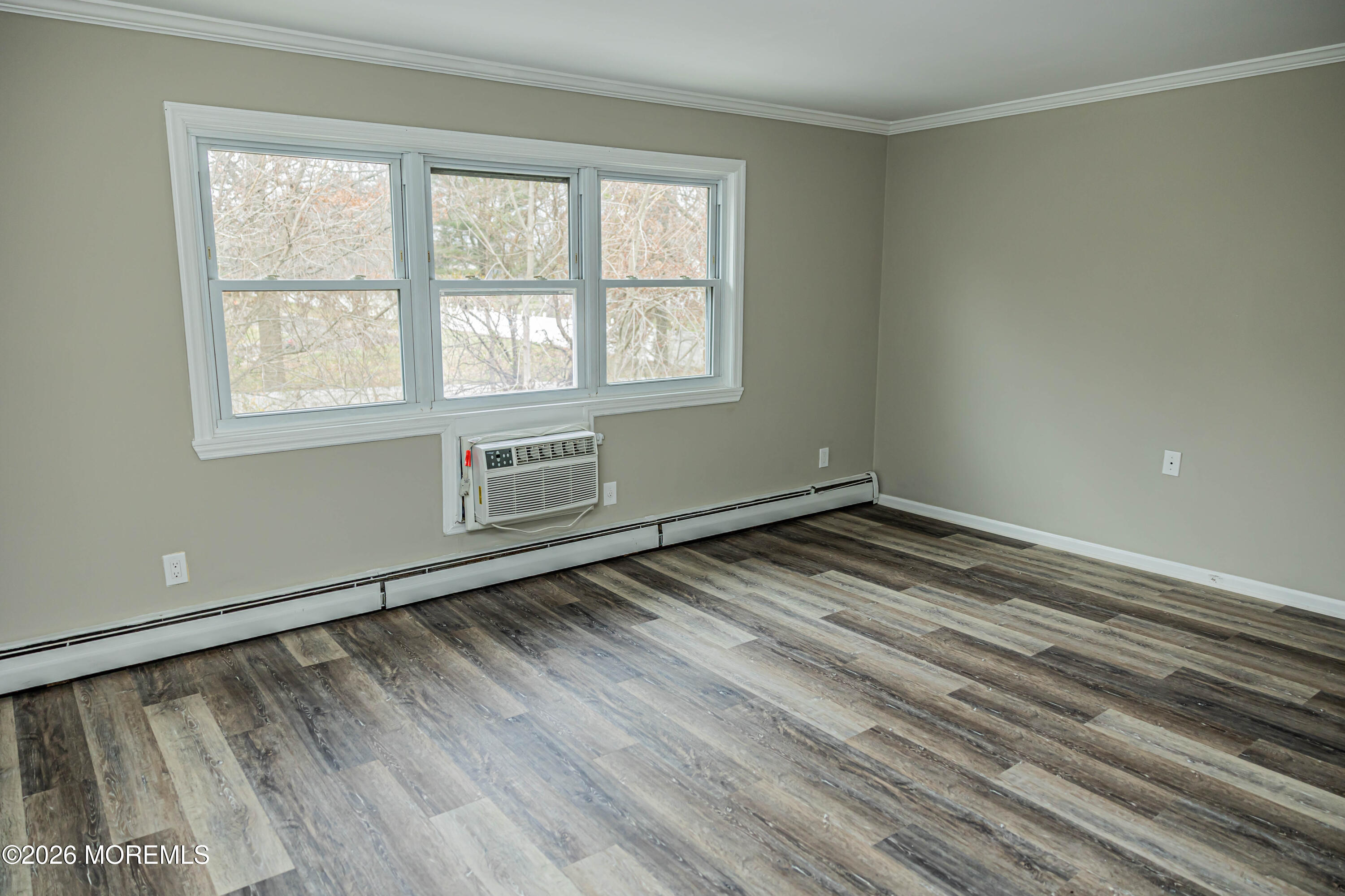 18 Windsor Terrace Freehold NJ 07728