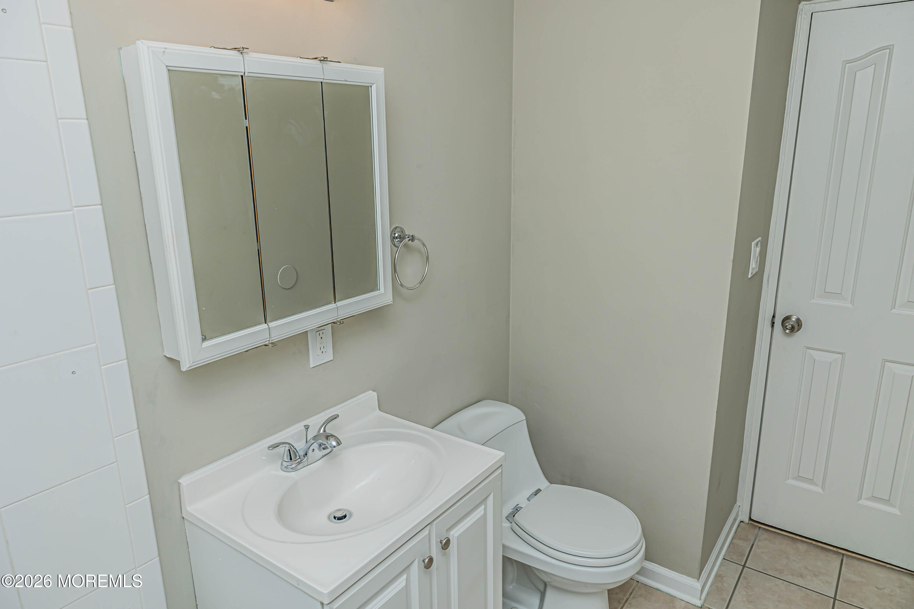 18 Windsor Terrace Freehold NJ 07728