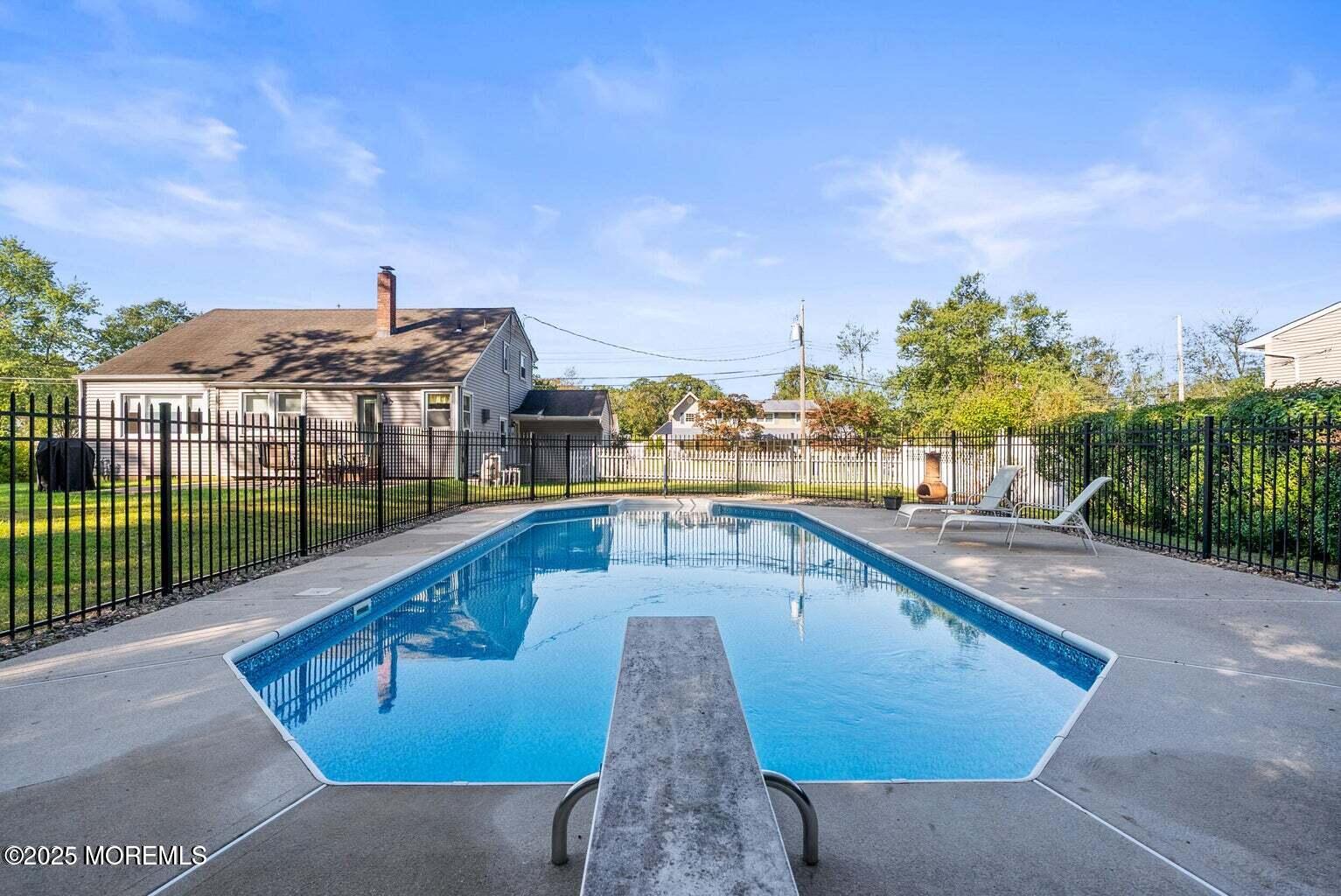 23 Barbara Lane Oakhurst NJ 07755