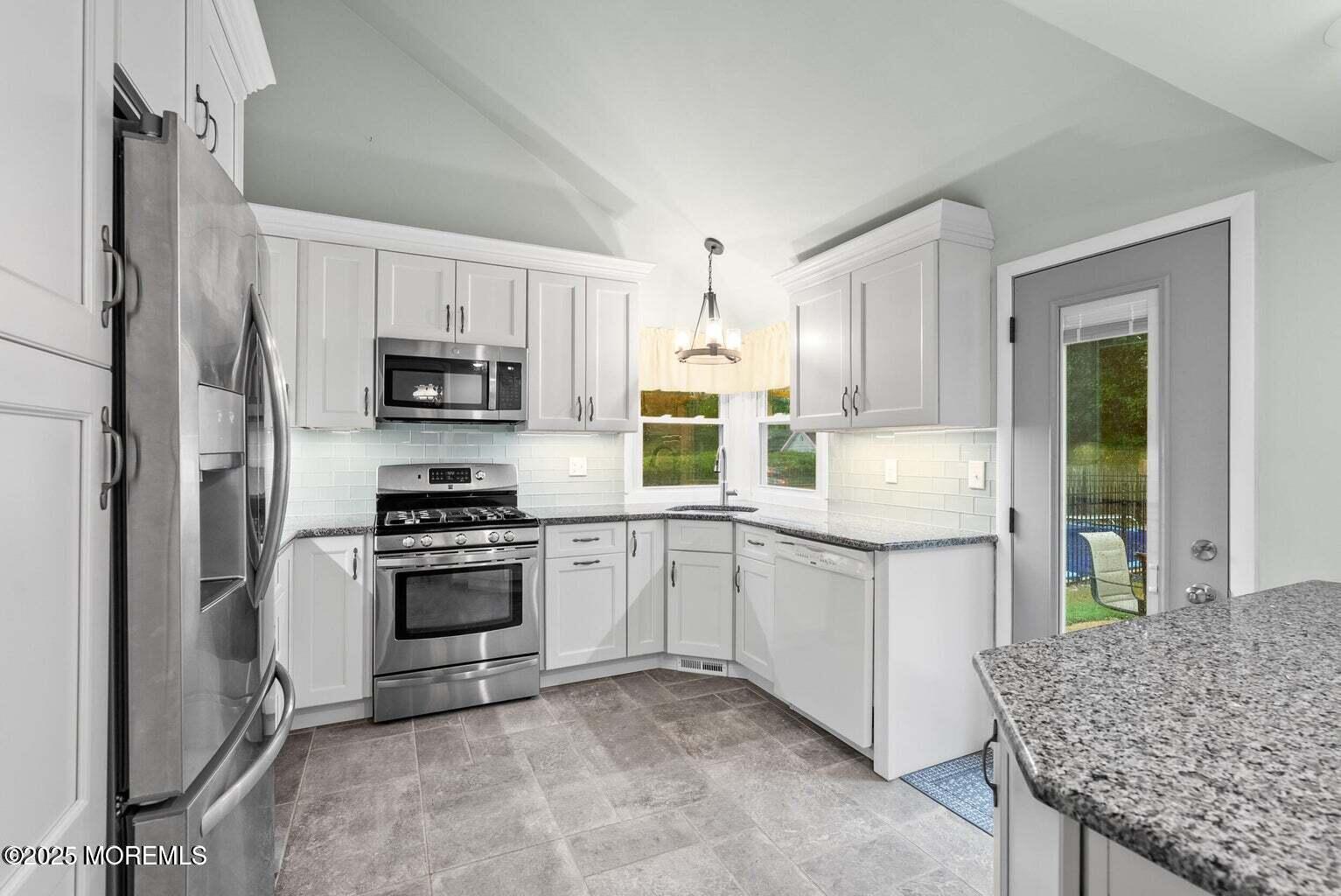 23 Barbara Lane Oakhurst NJ 07755