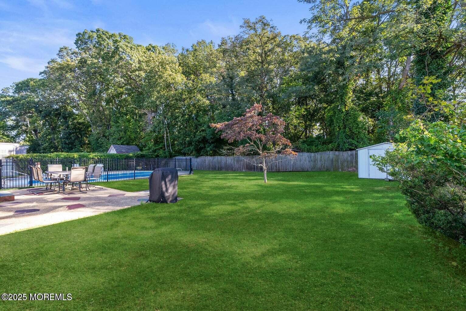 23 Barbara Lane Oakhurst NJ 07755