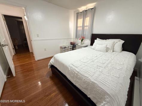 73 Maple Avenue Keansburg NJ 07734