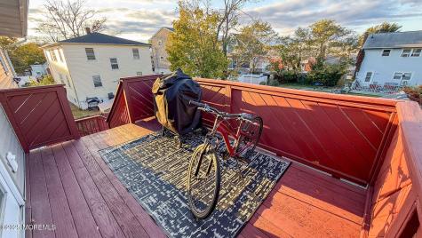 73 Maple Avenue Keansburg NJ 07734