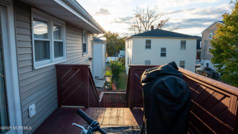 73 Maple Avenue Keansburg NJ 07734