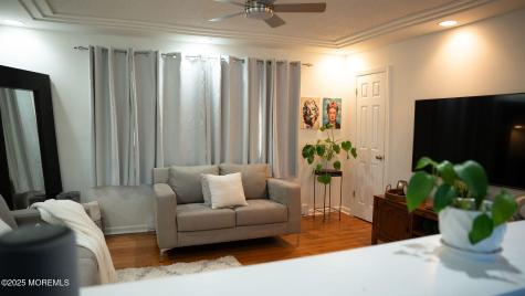 73 Maple Avenue Keansburg NJ 07734