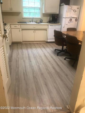 416 Brookside Avenue Oakhurst NJ 07755
