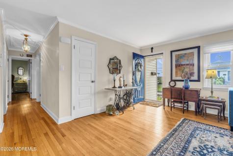 67 N Farragut Avenue Manasquan NJ 08736