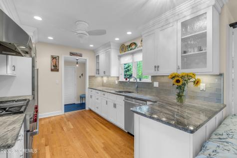 67 N Farragut Avenue Manasquan NJ 08736