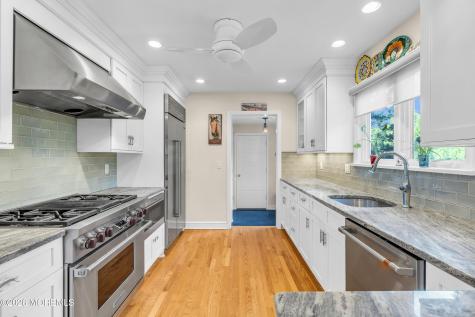 67 N Farragut Avenue Manasquan NJ 08736