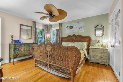 67 N Farragut Avenue Manasquan NJ 08736