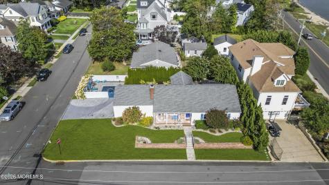 67 N Farragut Avenue Manasquan NJ 08736