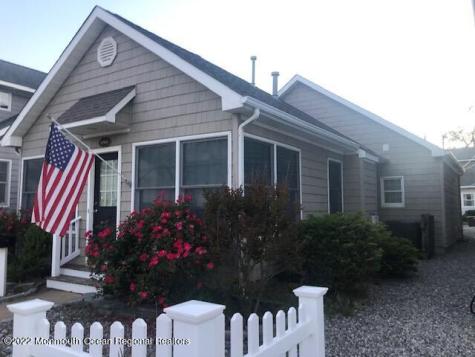 405 1st Avenue Manasquan NJ 08736