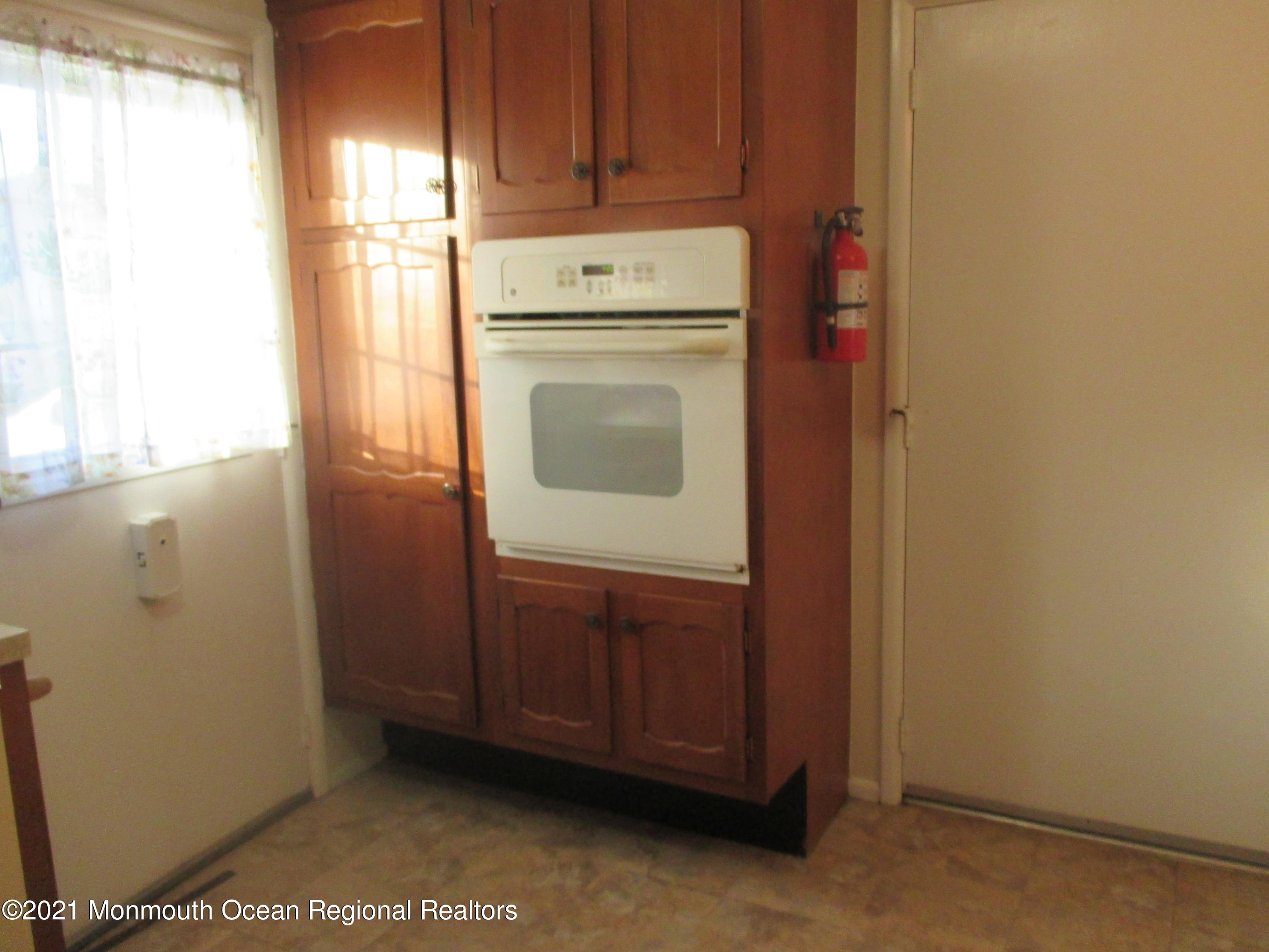 354C Dorchester Drive Lakewood NJ 08701