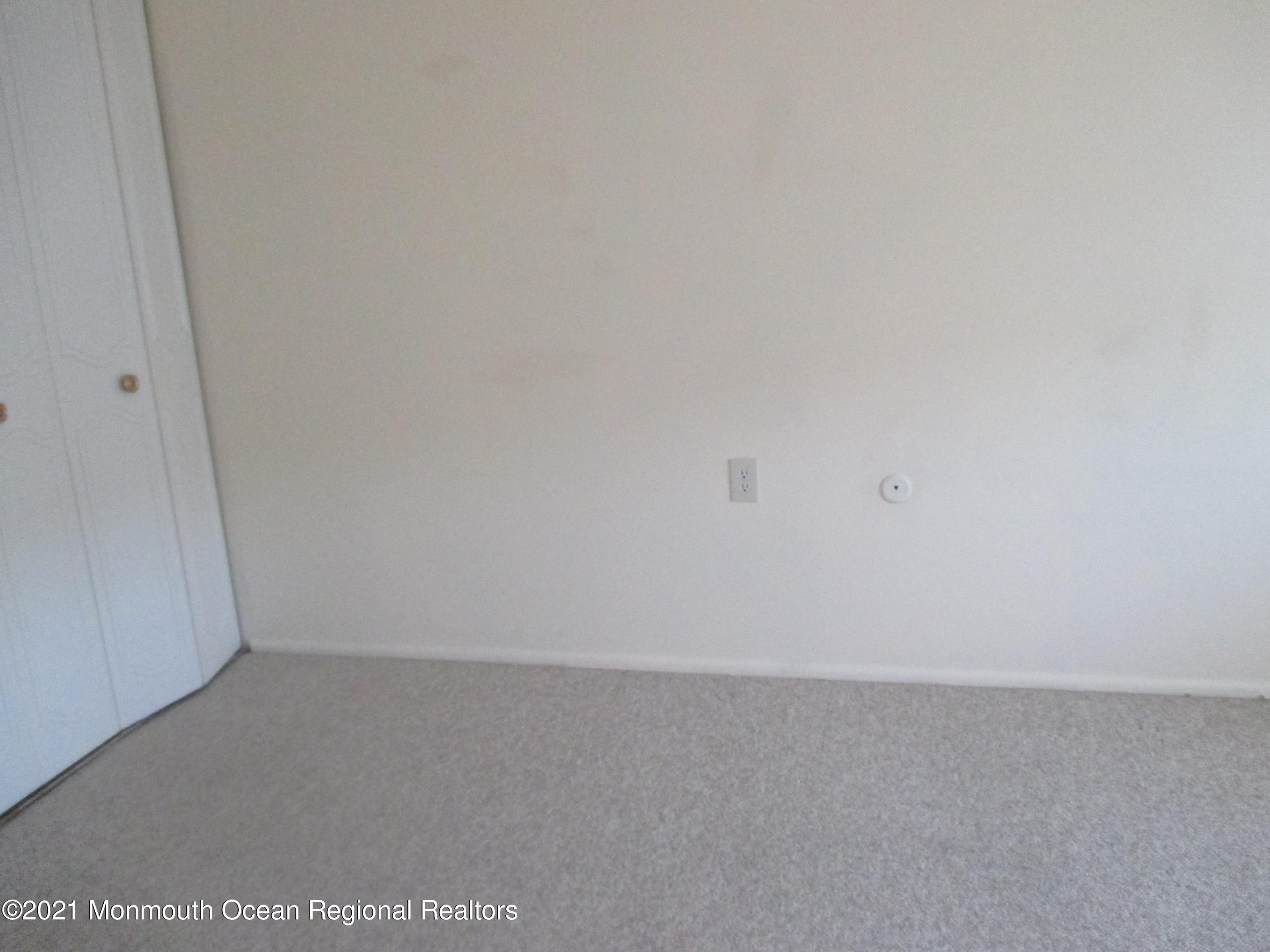 354C Dorchester Drive Lakewood NJ 08701