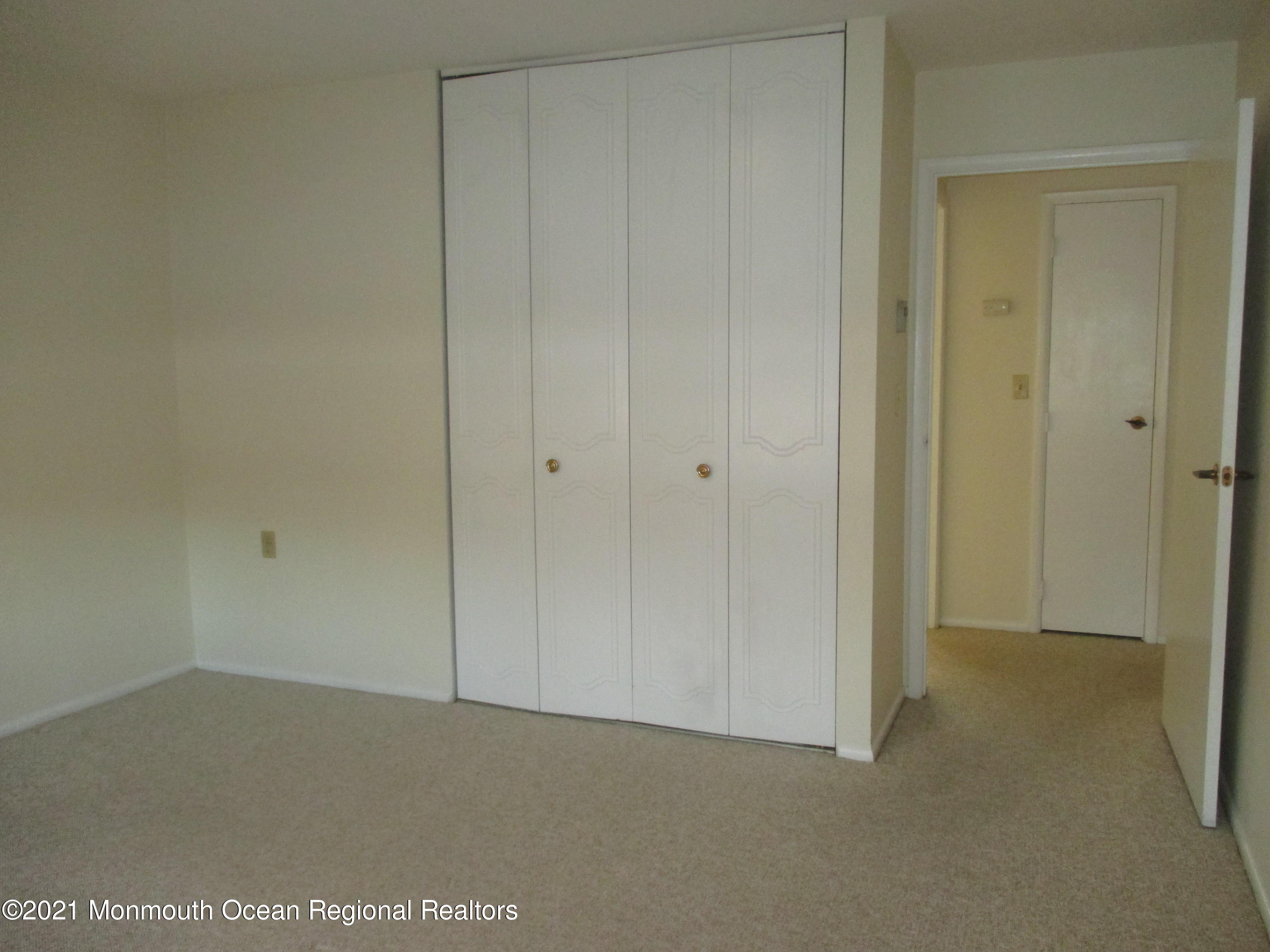 354C Dorchester Drive Lakewood NJ 08701