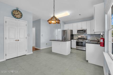 1 Evans Court Manchester NJ 08759
