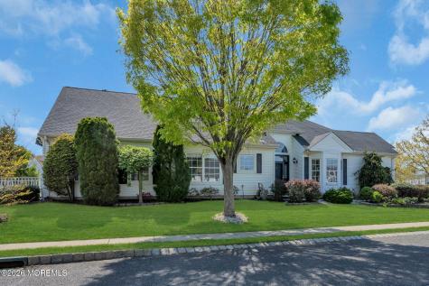1 Evans Court Manchester NJ 08759