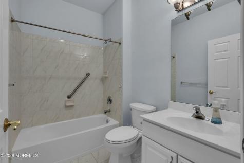 1 Evans Court Manchester NJ 08759