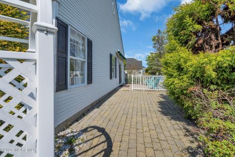 1 Evans Court Manchester NJ 08759