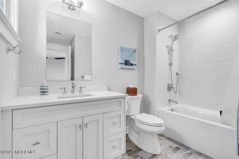 44 Cowart Avenue Manasquan NJ 08736