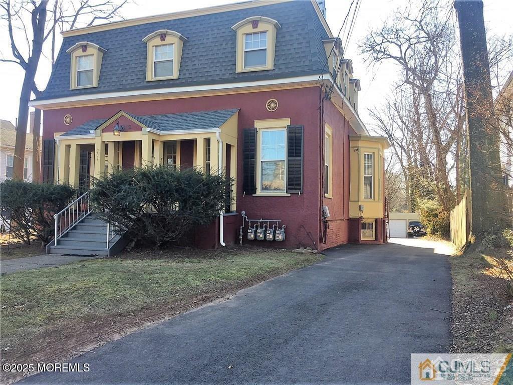 207 Woodbridge Avenue Metuchen NJ 08840