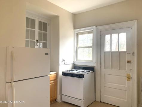 207 Woodbridge Avenue Metuchen NJ 08840