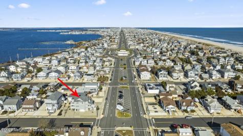 915 SW Central Avenue Seaside Park NJ 08752
