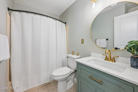 3015 Lighthouse Lane Parlin NJ 08859