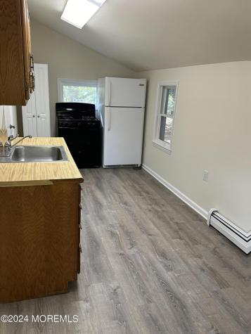 1 Leonardville Road Middletown NJ 07748