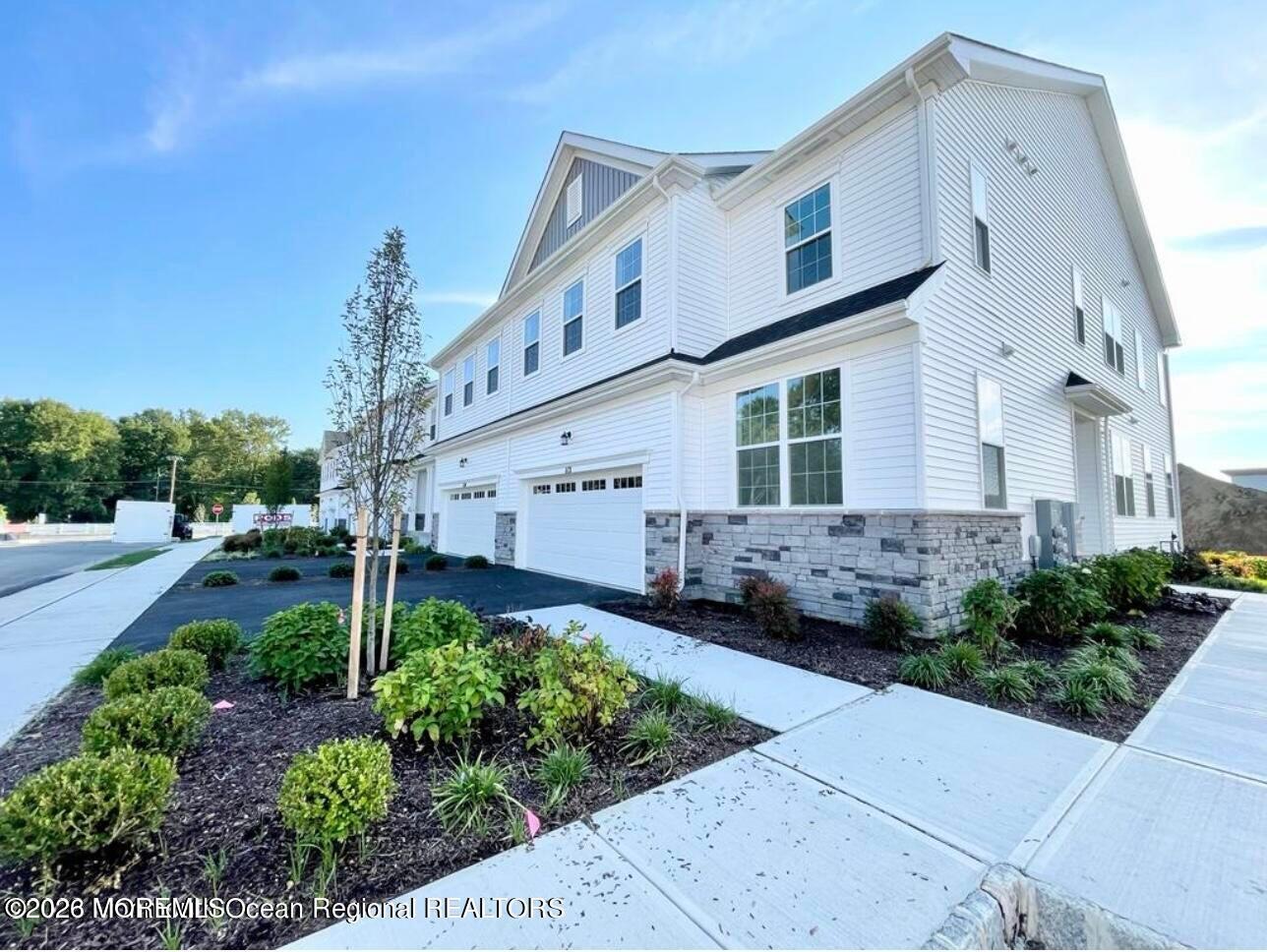 113 Woolley Court Oakhurst NJ 07755