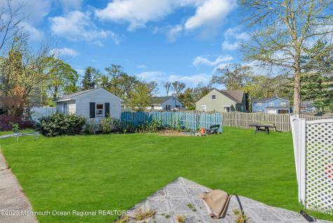 140 Idlewood Avenue Oakhurst NJ 07755