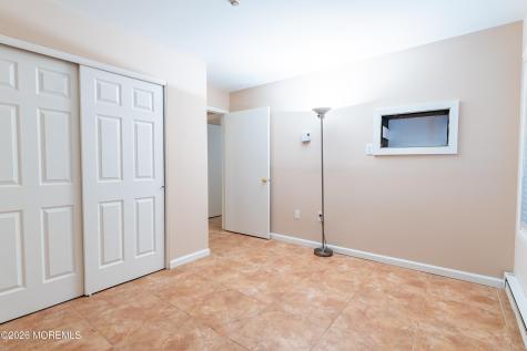69 Overlook Way Manalapan NJ 07726