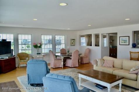 2 Bridge Avenue Bay Head NJ 08742