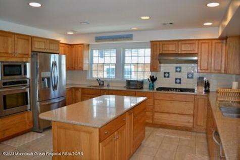 2 Bridge Avenue Bay Head NJ 08742