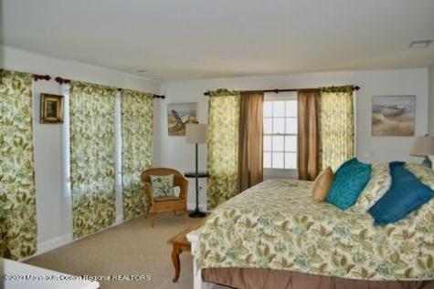 2 Bridge Avenue Bay Head NJ 08742