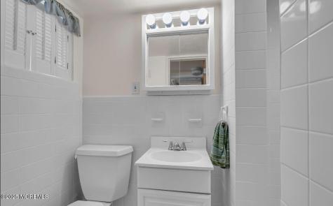 221 Harrison Avenue Oakhurst NJ 07755