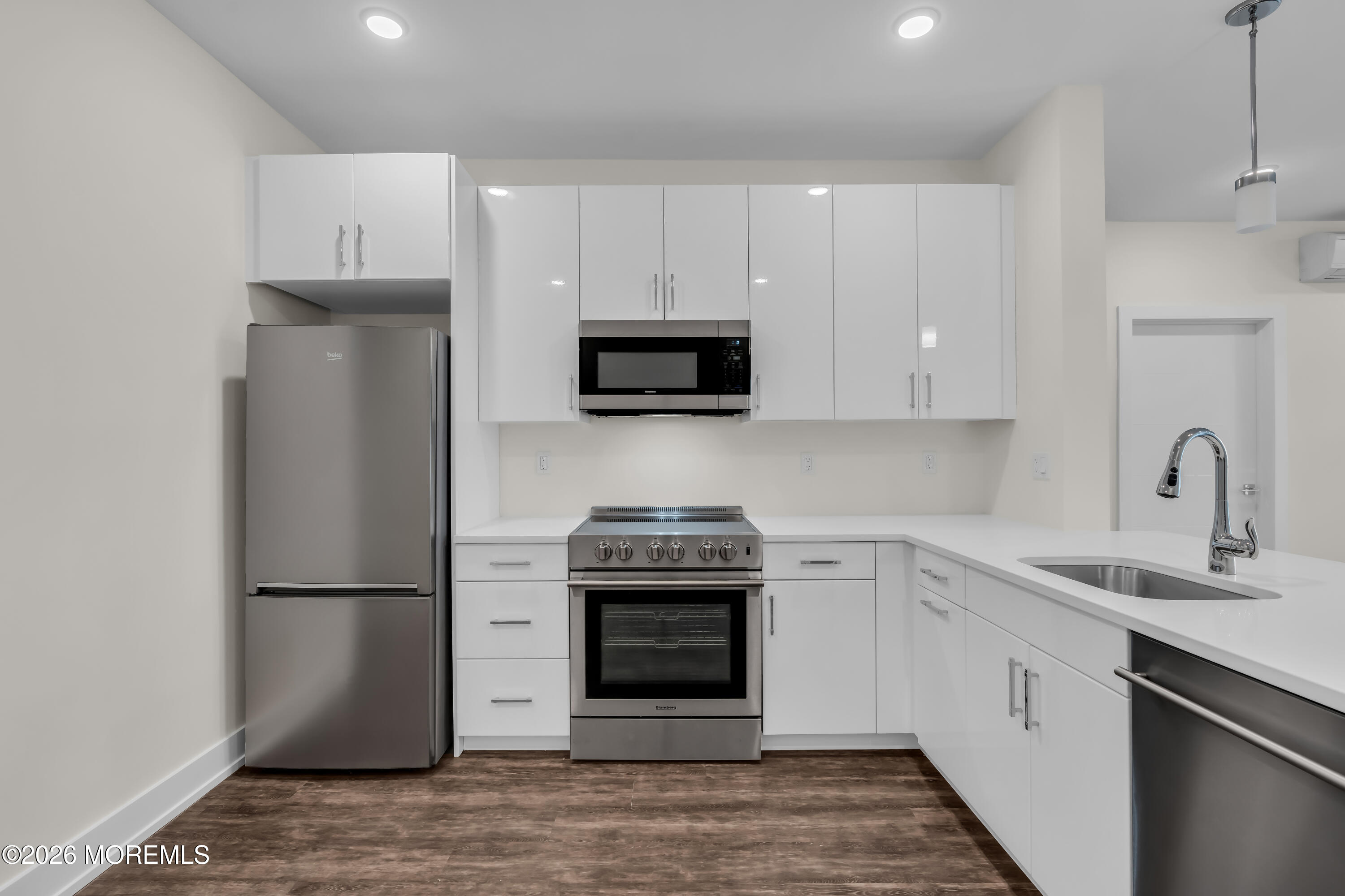 521 Lake Avenue Asbury Park NJ 07712