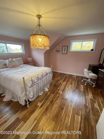5 Carole Drive Oakhurst NJ 07755